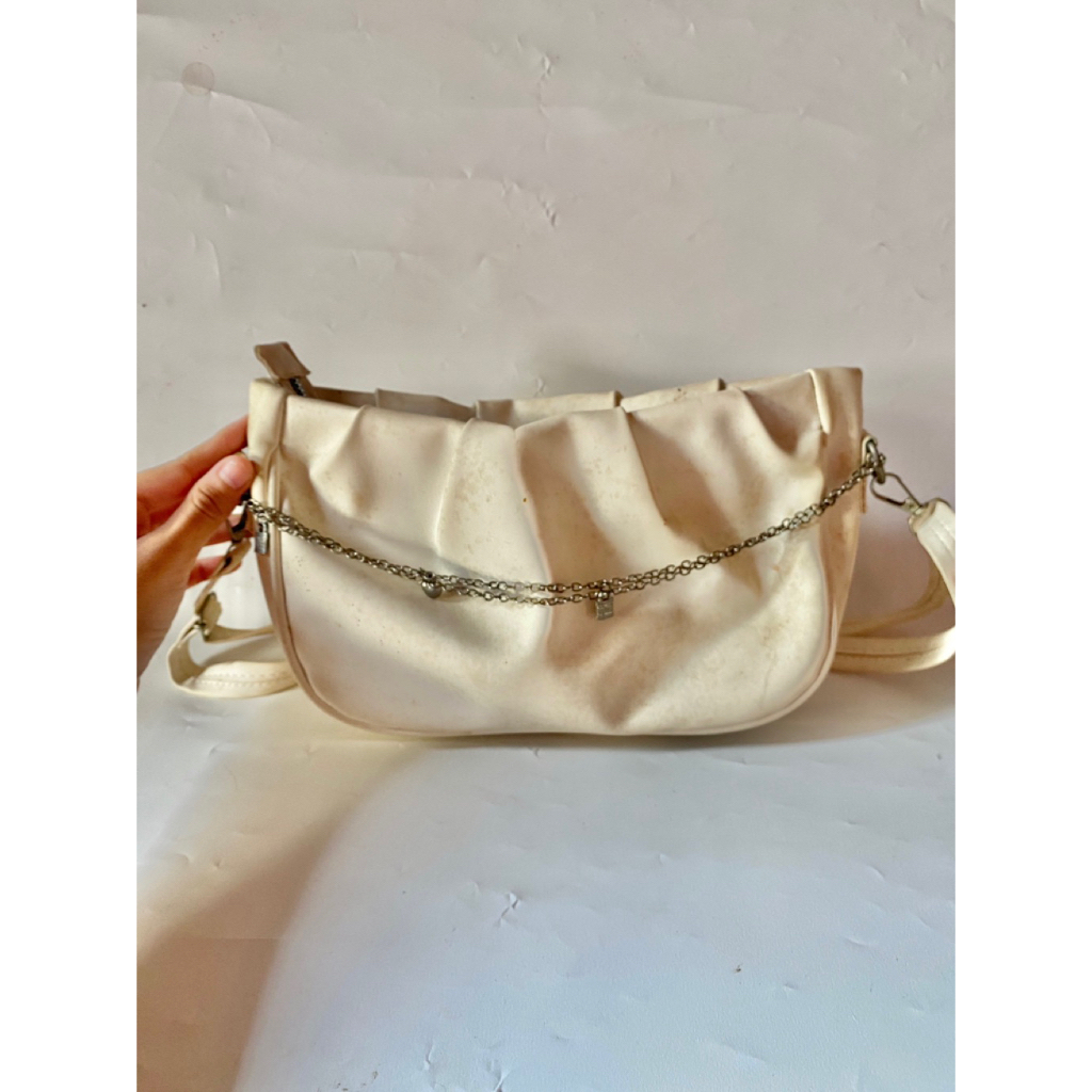 Tas Shoulderbag, warna putih