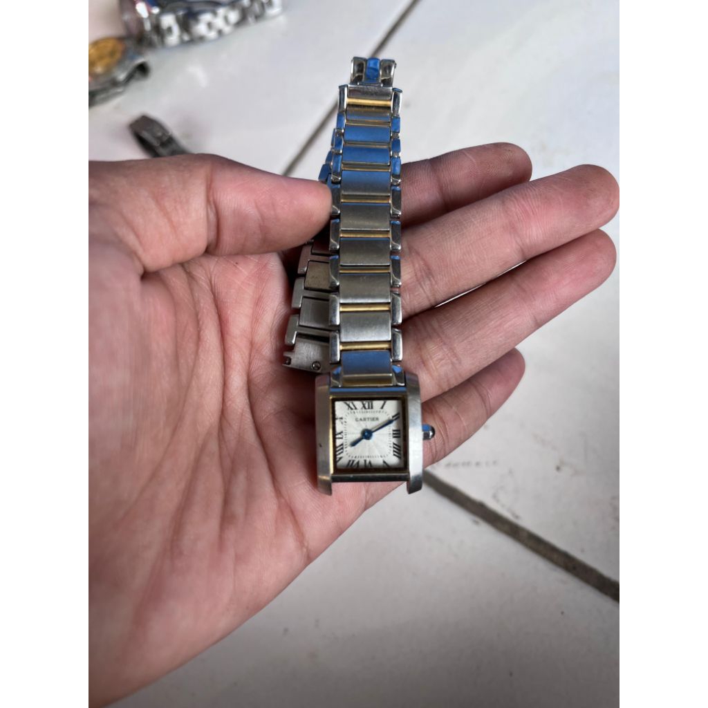 jam tangan CARTIER Tank francaise 2301 Preloved