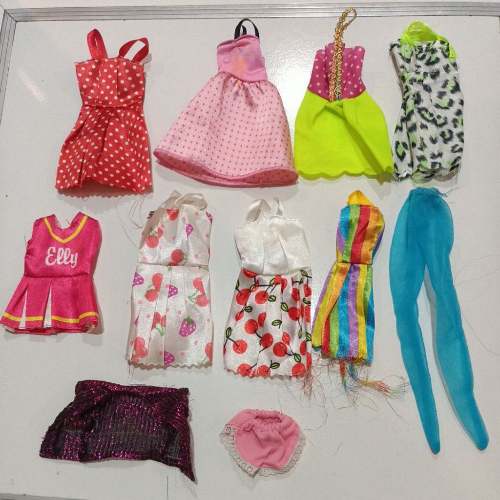 PRELOVED baju Barbie