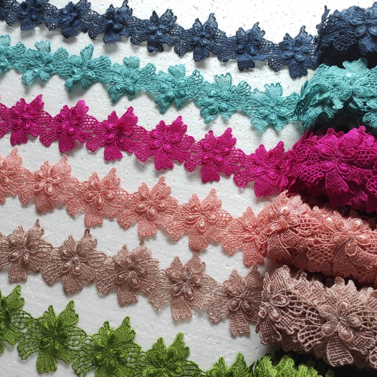 RENDA ROLL BUNGA TIMBUL 3D MOTIF LILI