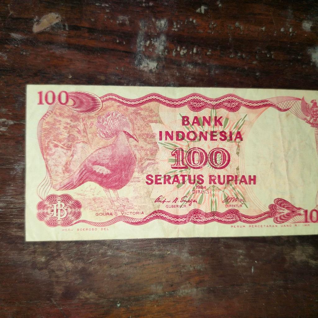 uang kuno 100 rupiah tahun 1984