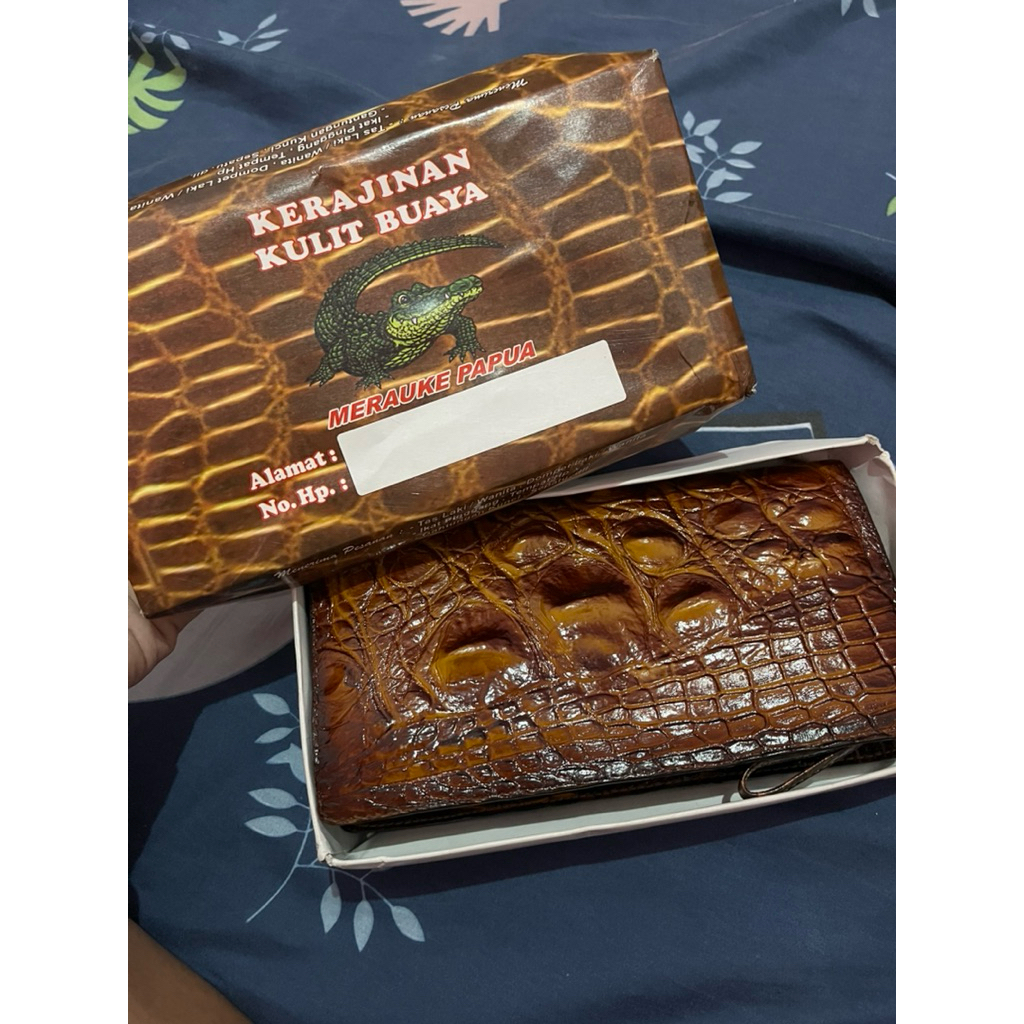 dompet panjang unisex kulit buaya asli merauke papua