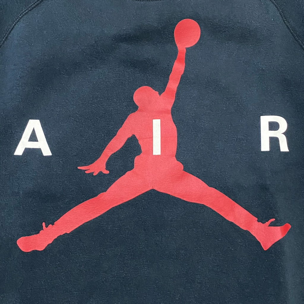Crewneck sweater bukan hoodie air jordan nike hitam jumpman logo medium