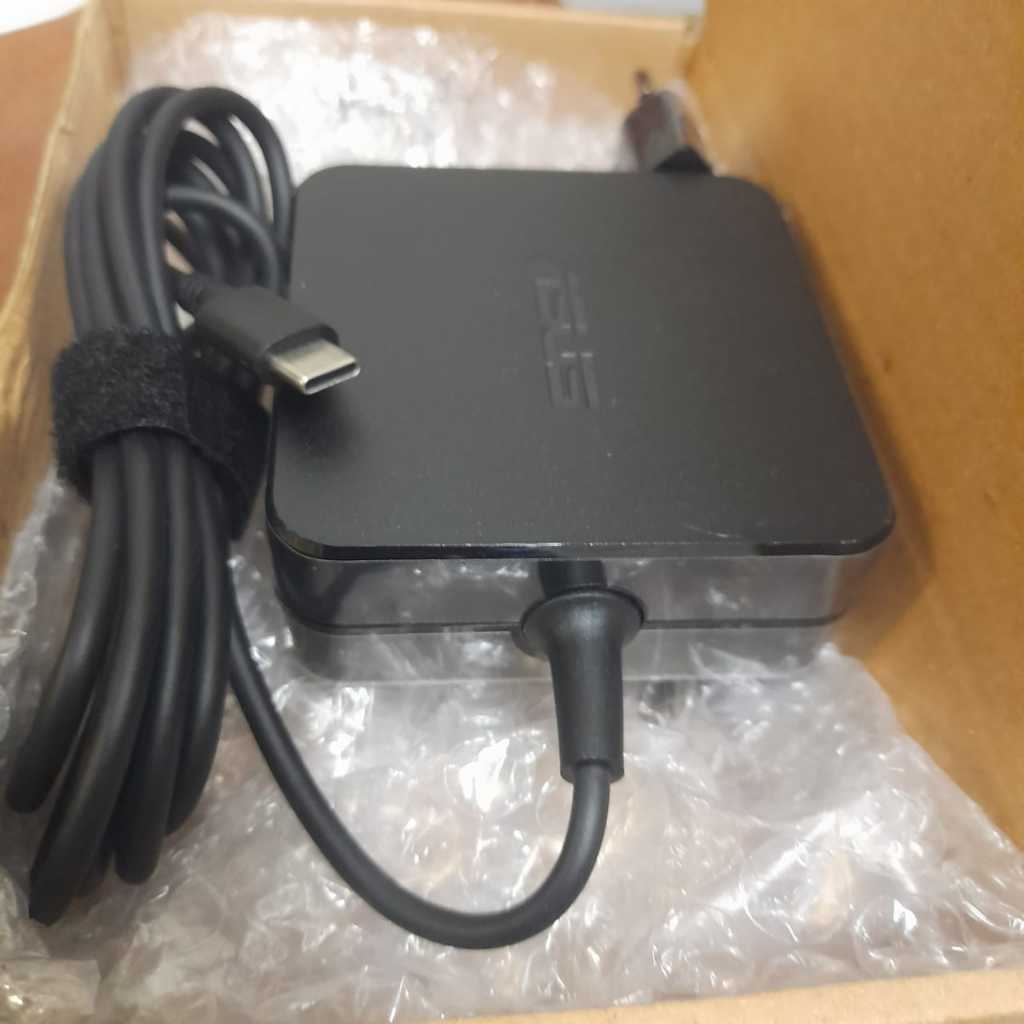 Charger Adaptor Samsung Chromebook 4 XE310XBA-K01US XE513C24 XE520QAB XE521QAB 20V 3.25A 65W Tipe C