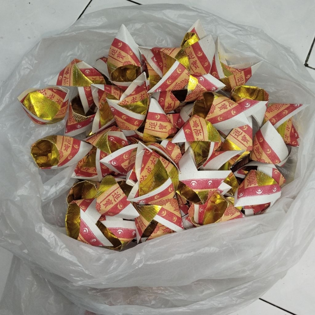 Lipat Kertas Kim Cua