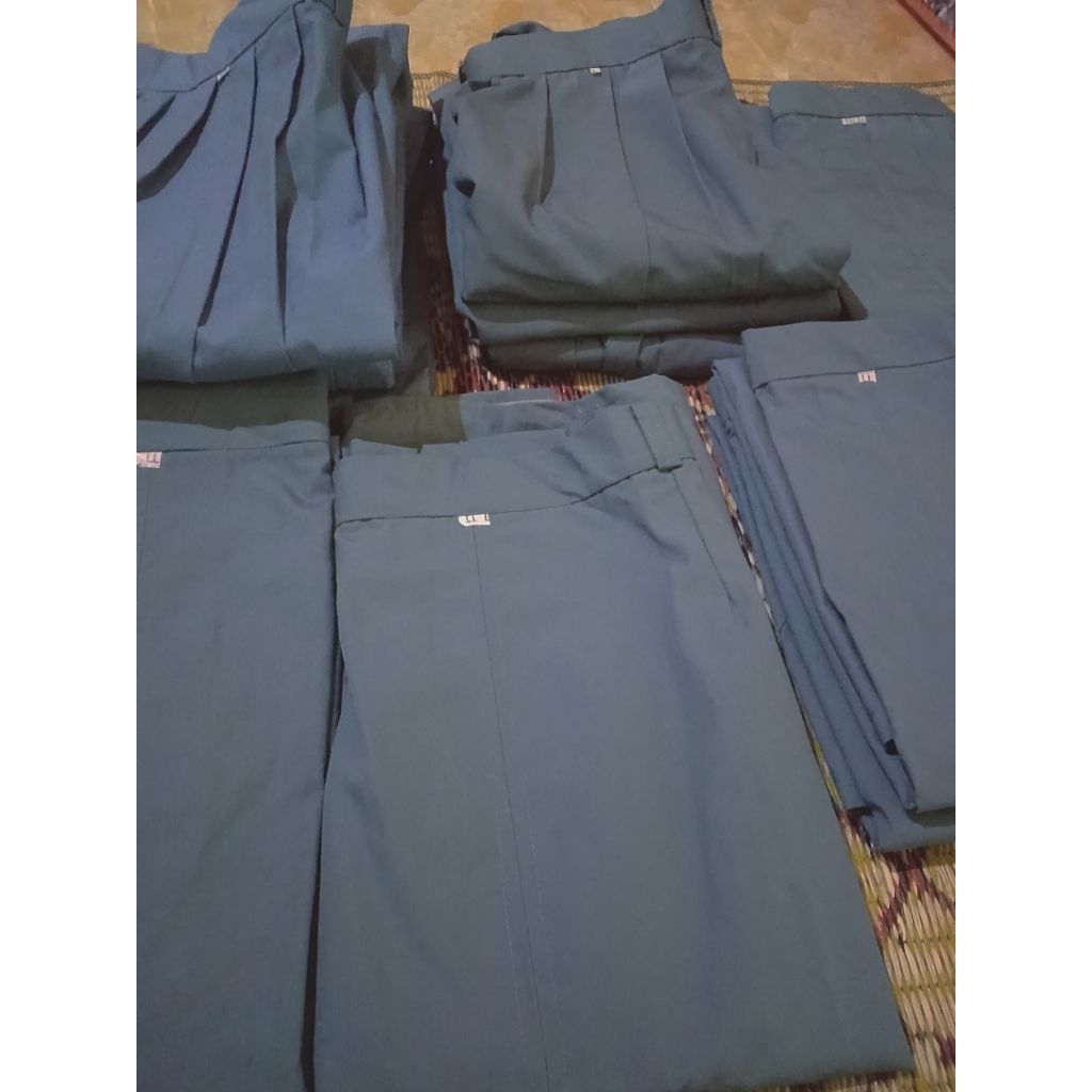 Rok osis New & Preloved (BACA DESKRIPSI)