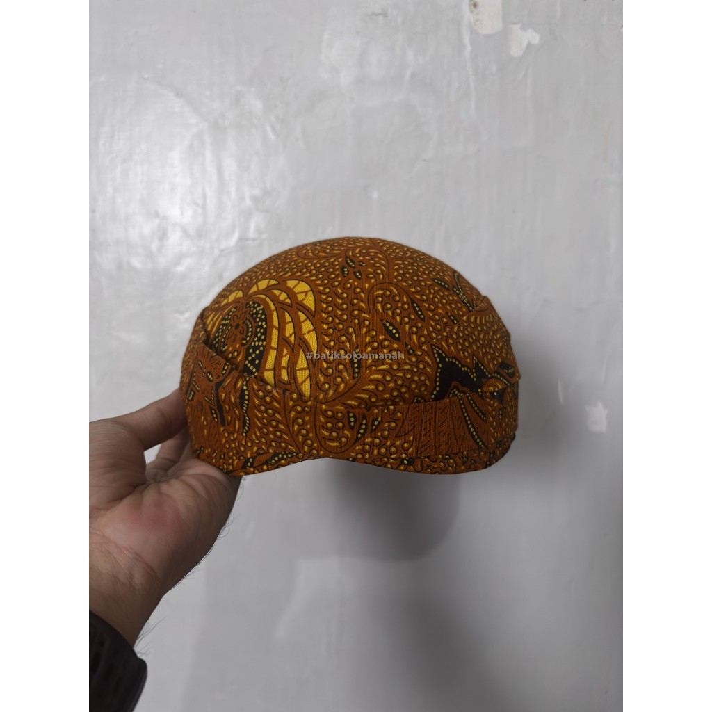 BLANGKON SOLO MOTIF WAHYU TUMURUN SOGAN KEMEJABATIKSOLOASLI