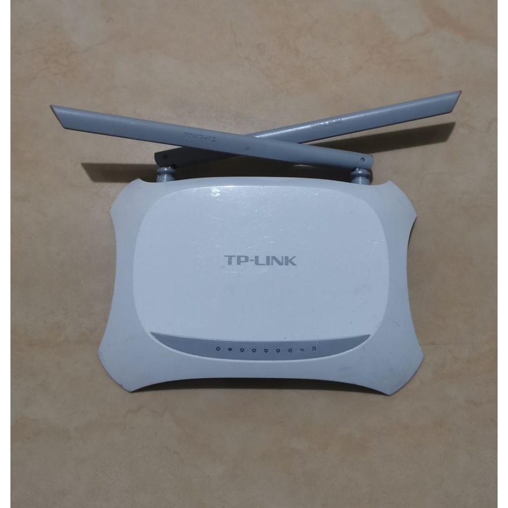 ( second ) TP-LINK TL-MR3420 V3.0 3G/4G Wireless Router ( unit only )