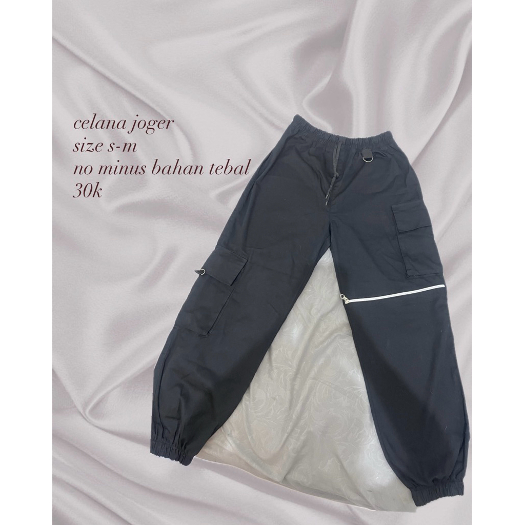 preloved celana jogger