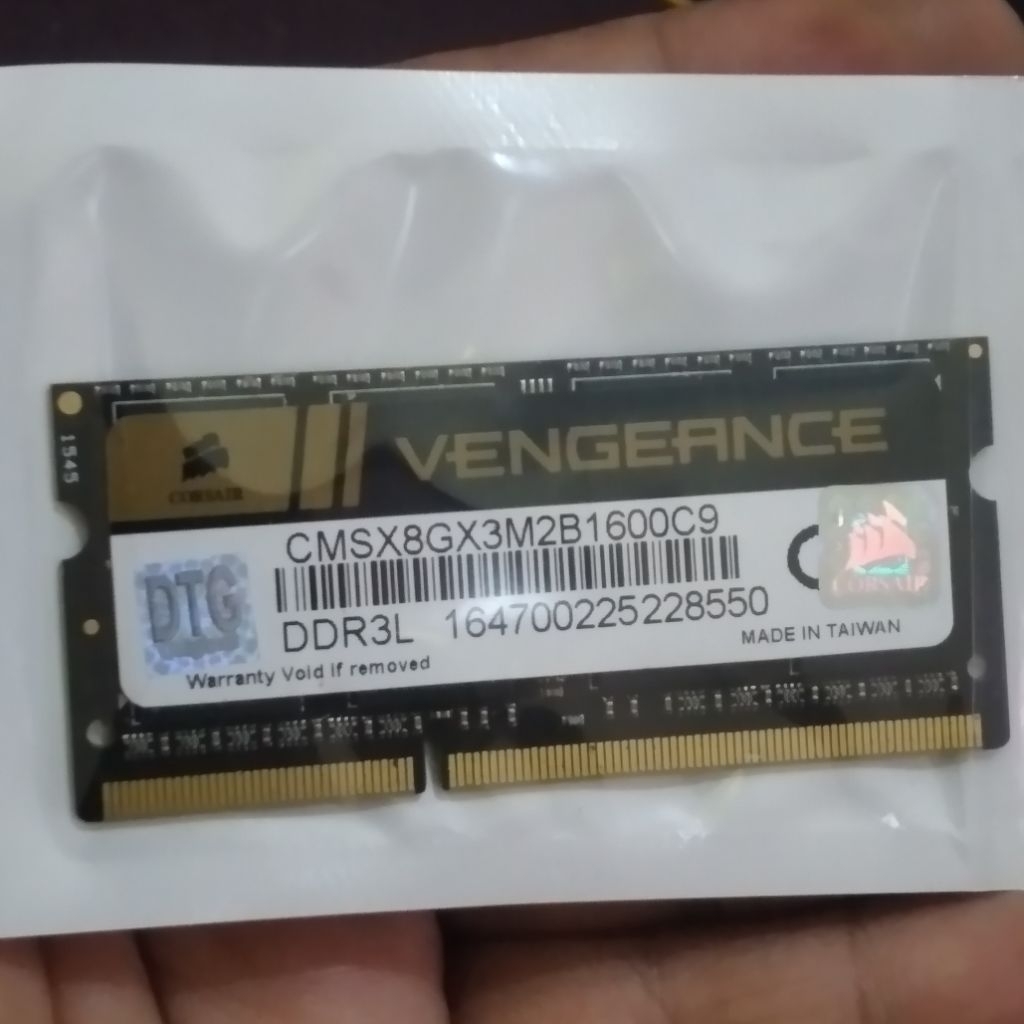 Corsair 8GB DDR3L PC12800 1600MHZ Dual Channel 2x4GB Sodimm