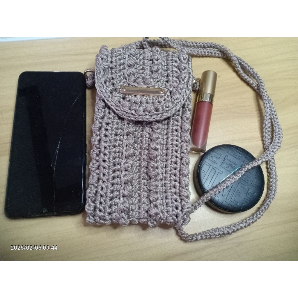 Dompet / Tas Hp Rajut Handmade