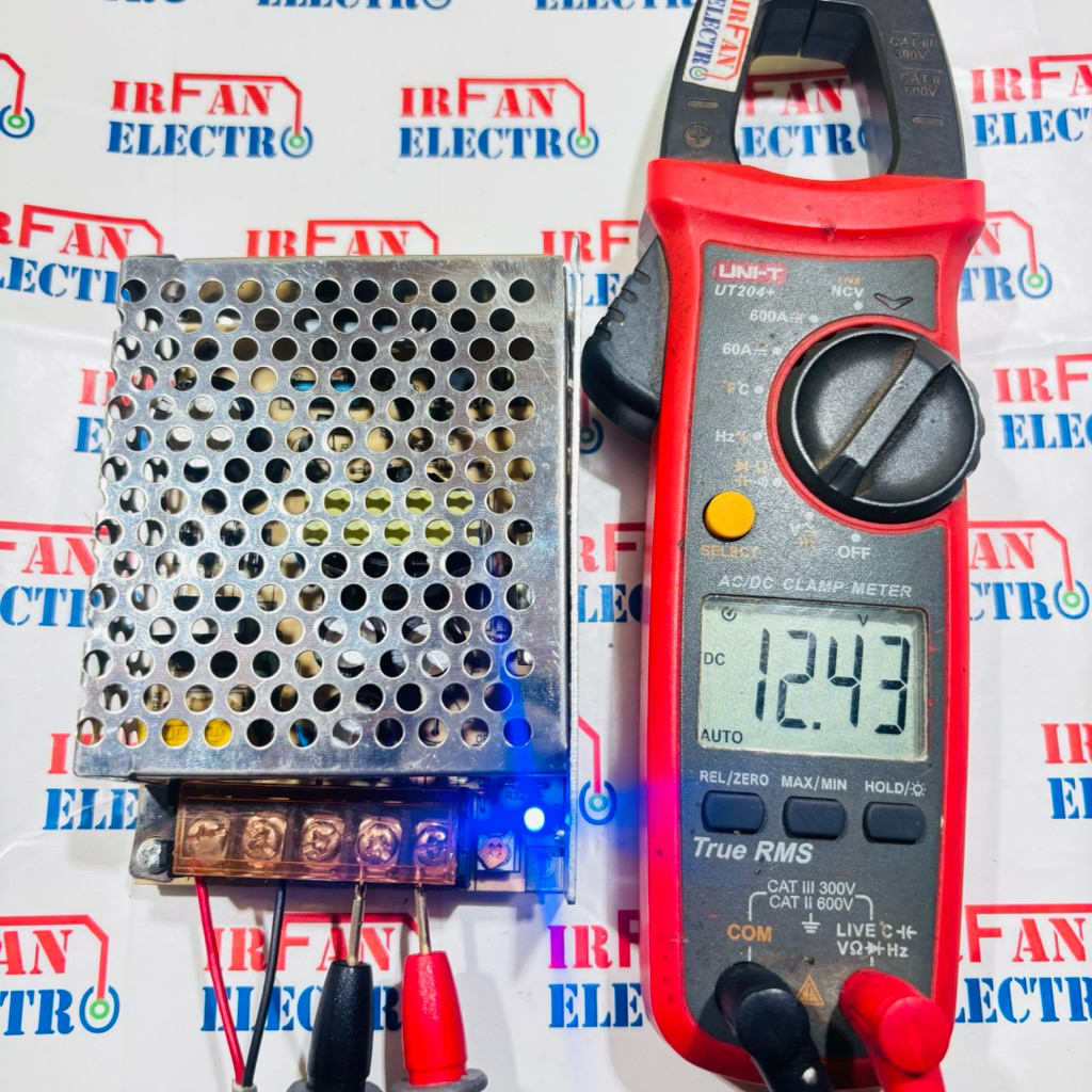 Power Supply 12V 5A merk SKY LED bekas normal