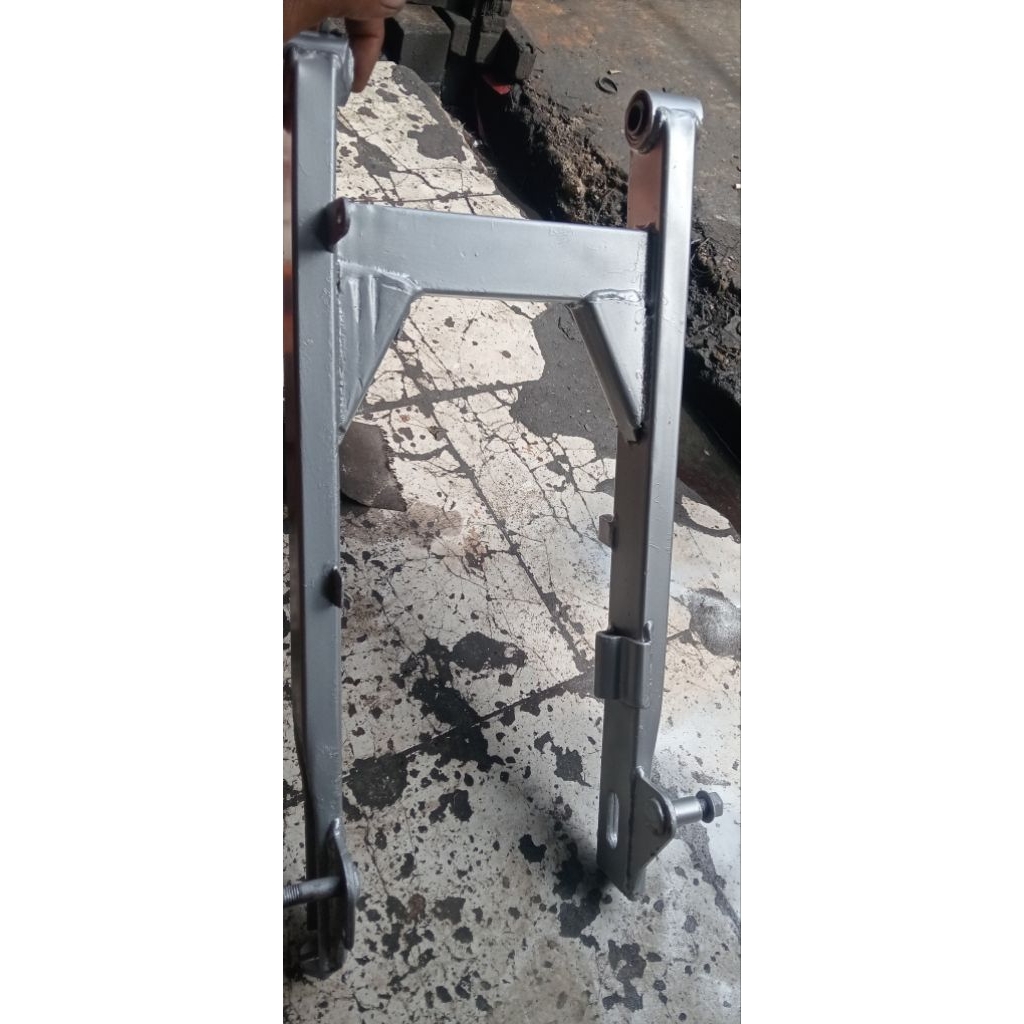 swing arm Sasis Honda karisma 125 barang ori copotan