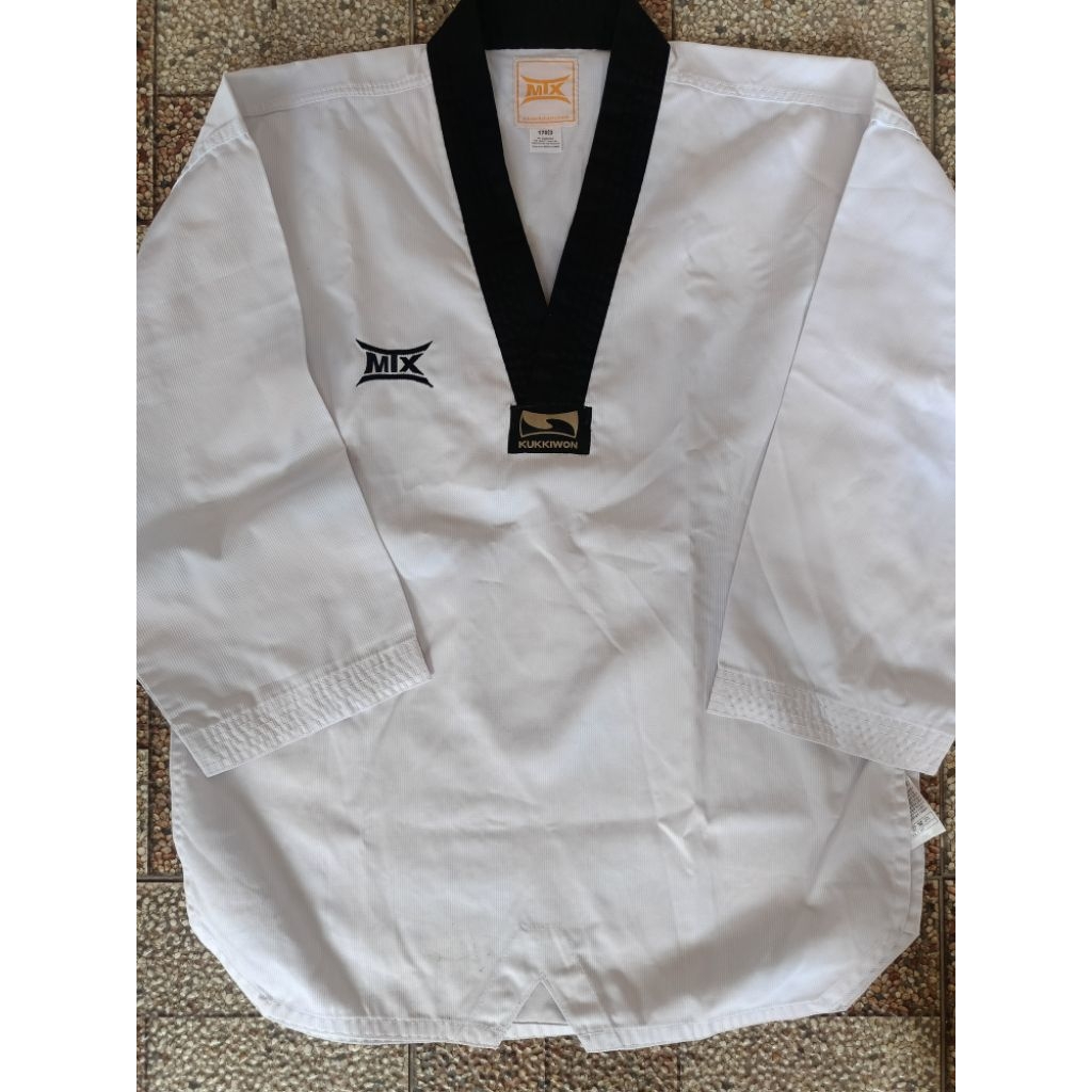Dobok MTX by Mooto Size 170 / Kukkiwon / Taekwondo /Baju Taekwondo