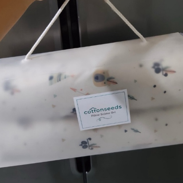 preloved cottonseeds pillow bolster set like new