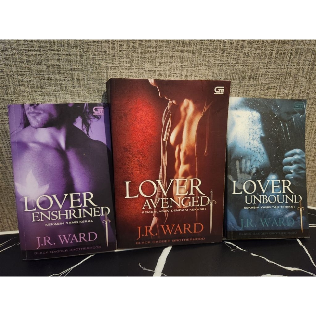 Novel JR Ward koleksi pribadi, 2nd read