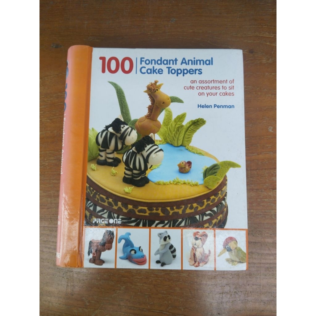 Buku 100 Fondant Animal Cake Toppers - Helen Penman