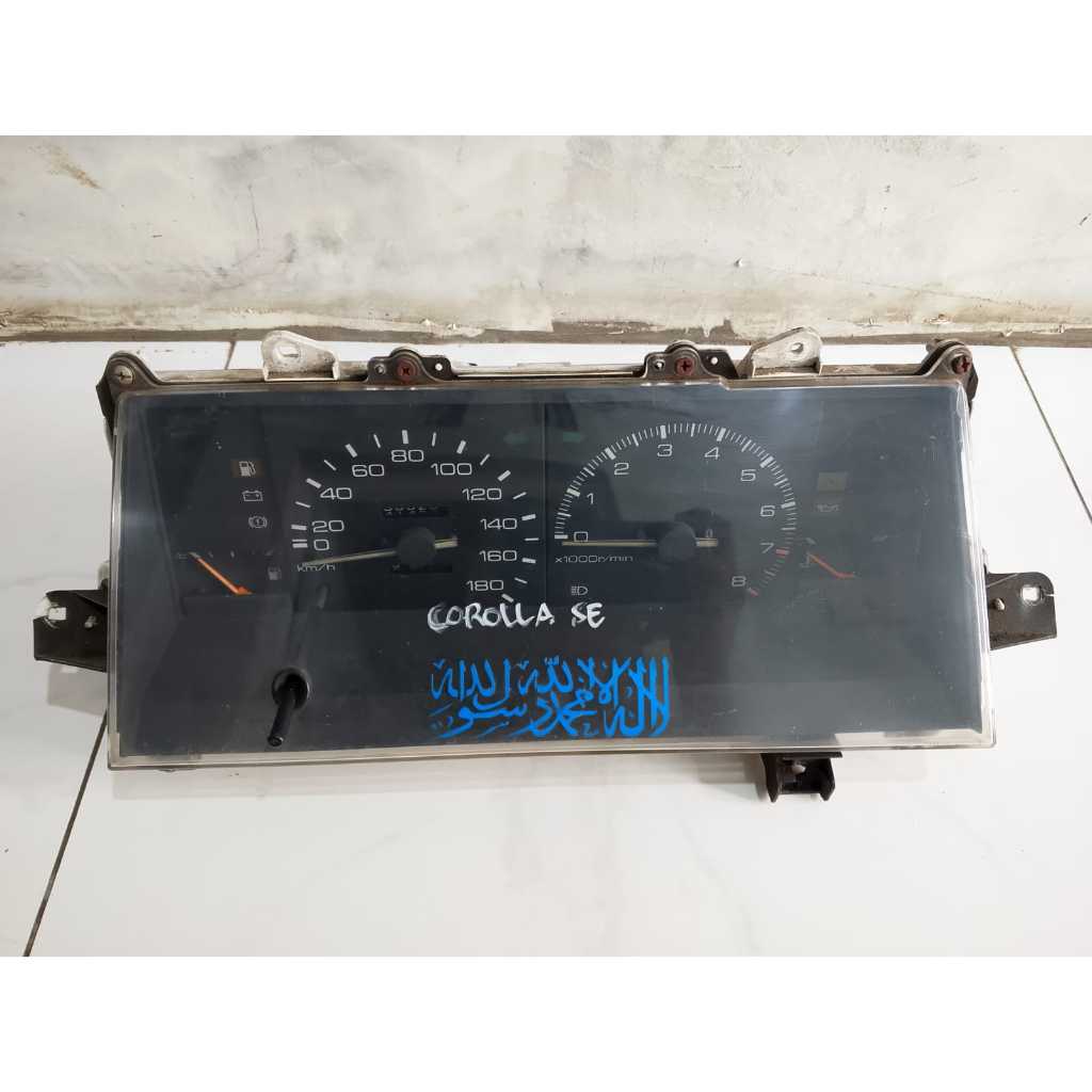 Spidometer toyota corolla se