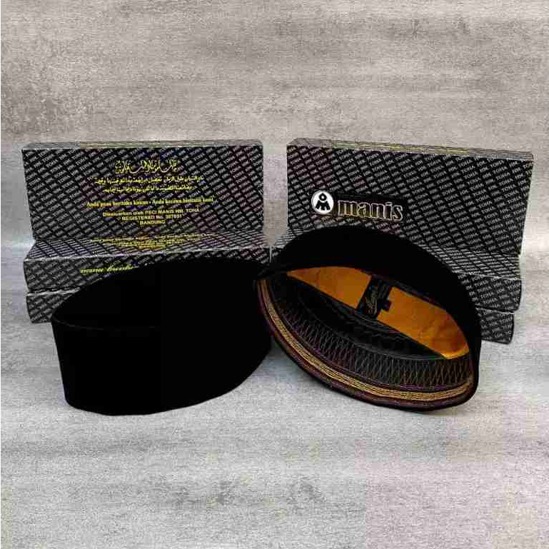 Peci Songkok Beludru Pria - Hitam Polos Kualitas Super | Peci Manis HM. Toha Original