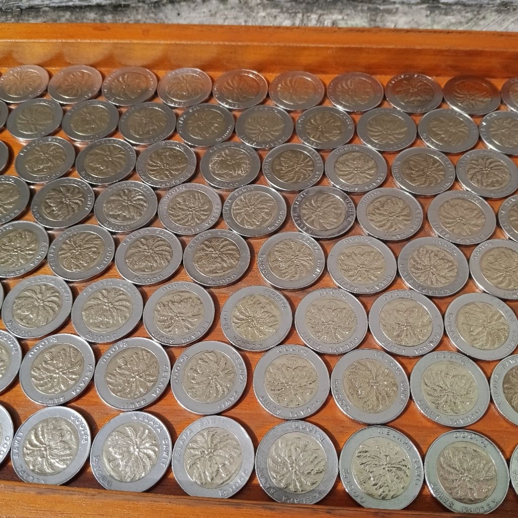 koin 1000 rupiah kelapa sawit asli tahun 1995