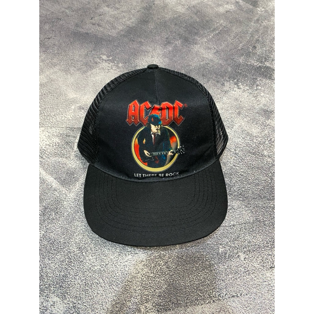 Topi Jaring Band AC/DC angus young official Tag original