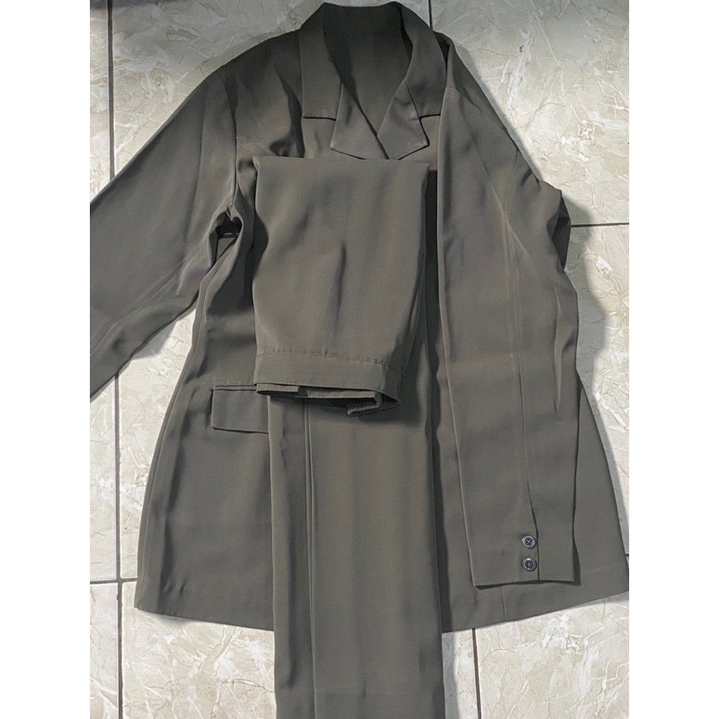 [PRELOVED] Seragam PSH Abu Tua/ Deep Grey