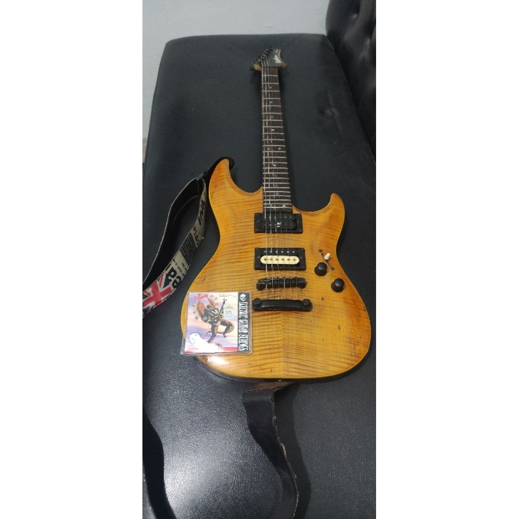Washburn Gitar Murah