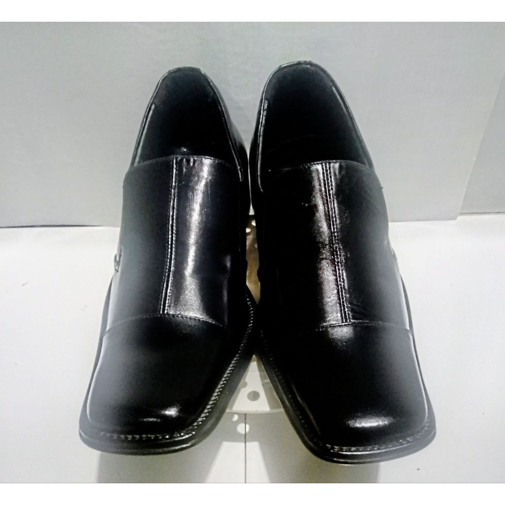 Versace - Sepatu Pria Elegan Trend Keren Kekinian Formal Kulit Import Original