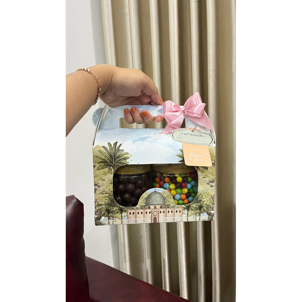 HAMPERS LEBARAN DEPOK (ISI BOLA-BOLA COKELAT)