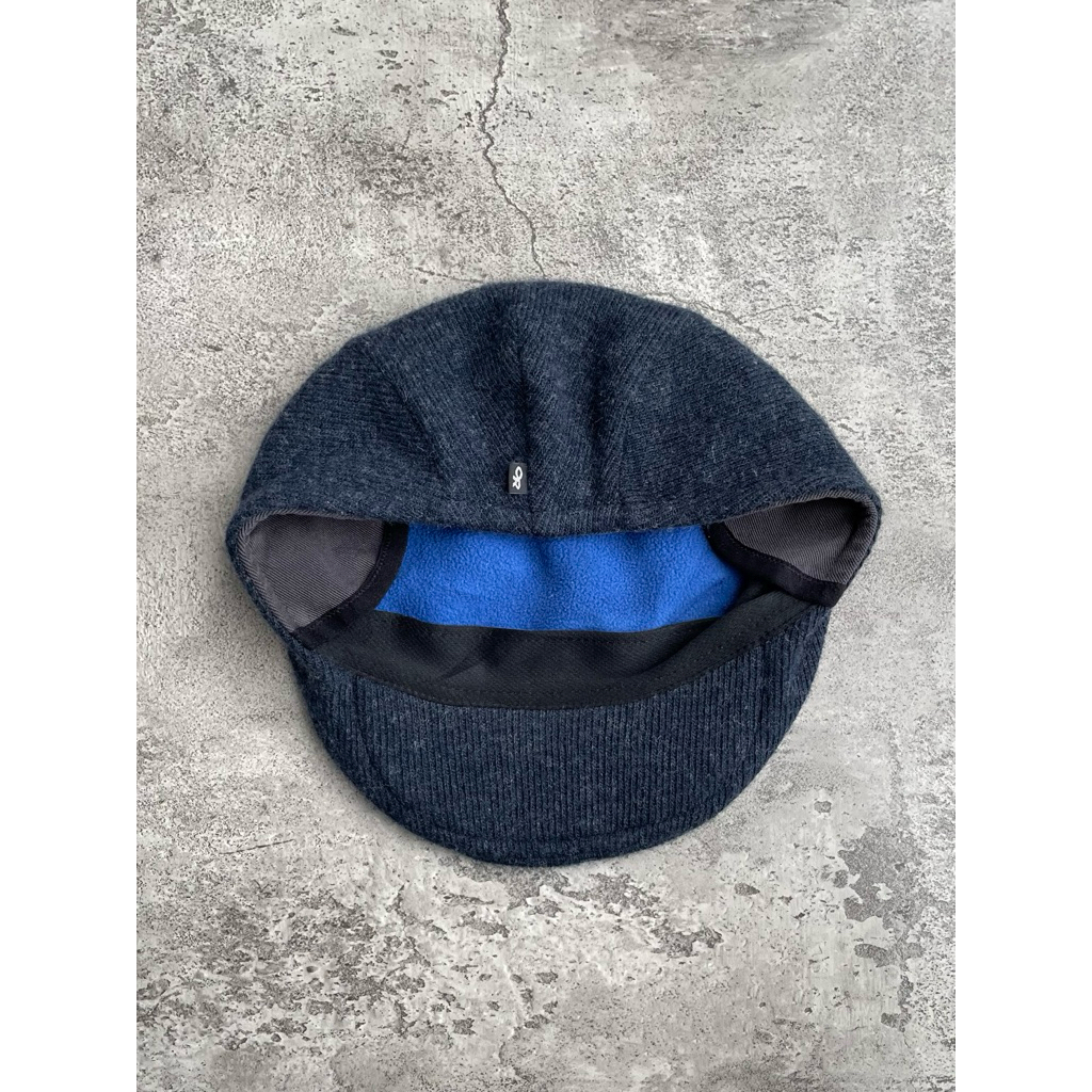 Topi Flatcap Outdoor Research Pub Earflap