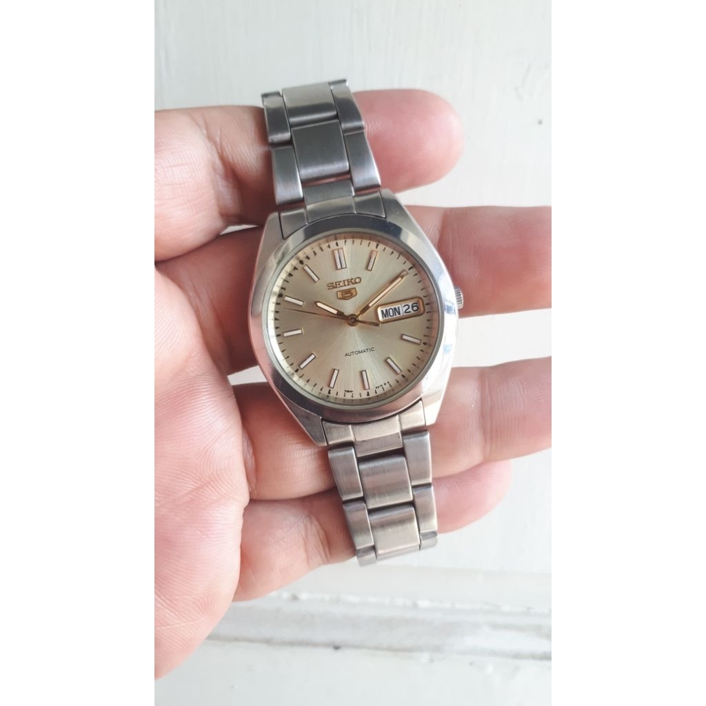 Seiko 5 SNX995 automatic original 7s26 0420