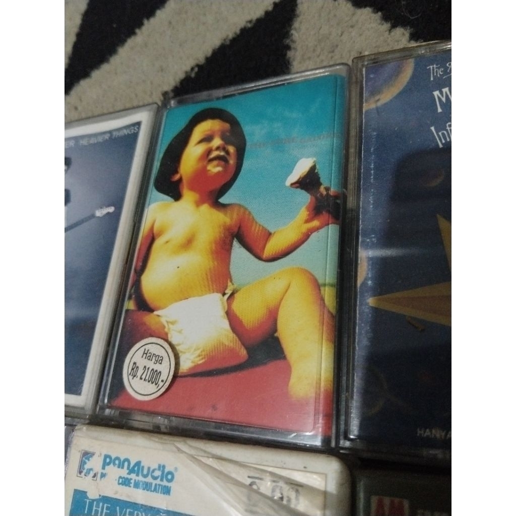 kaset pita the cure / adore