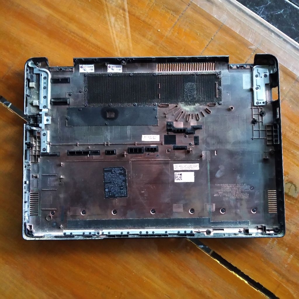 casing bawah dell latitude 3400