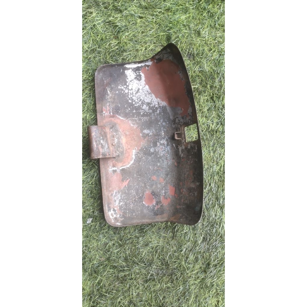 tutup bagasi tepong vespa ps banci