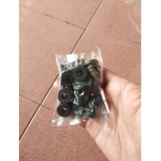 KARET BODY SAYAP DEPAN YAMAHA JUPITER MX NEW 135/KARET GROMMET BODI