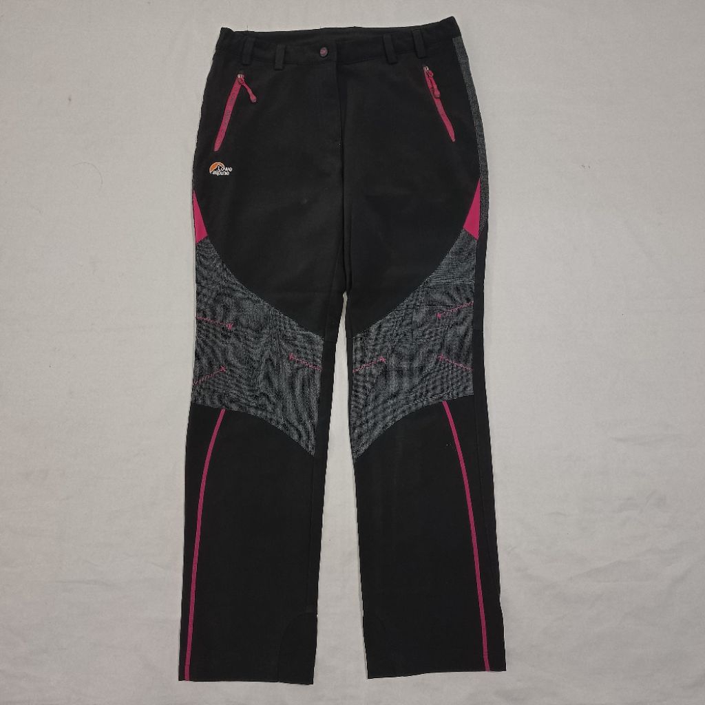 CELANA LOWE ALPINE OUTDOOR HIKING