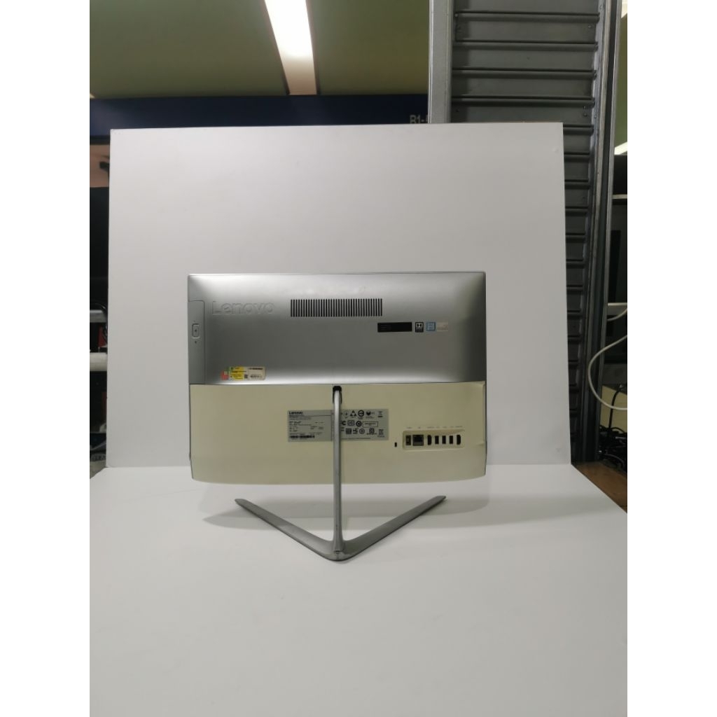 PC ALL IN ONE LENOVO CORE I5 gen 7