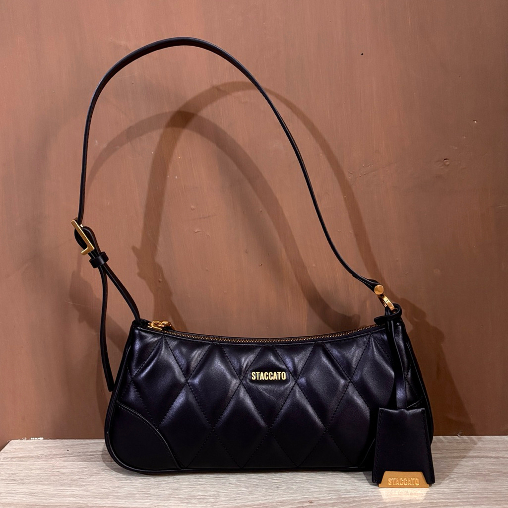 Prelove Staccato shoulder bags black original tas kulit asli like new PL