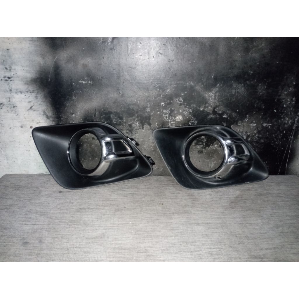 Cover Foglamp Mitsubishi Outlander original