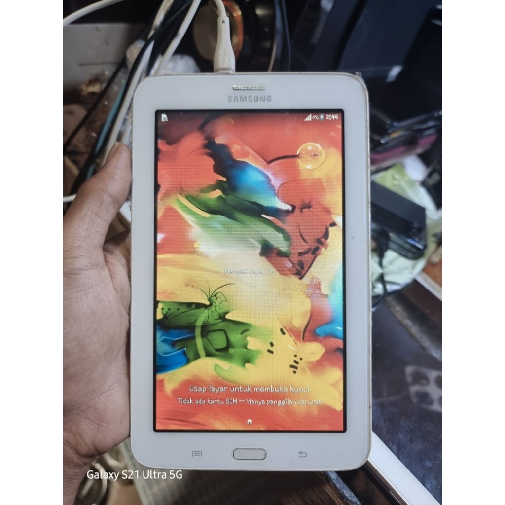 Unit Samsung Tab 3Lite Minus Touchscreen Hidup