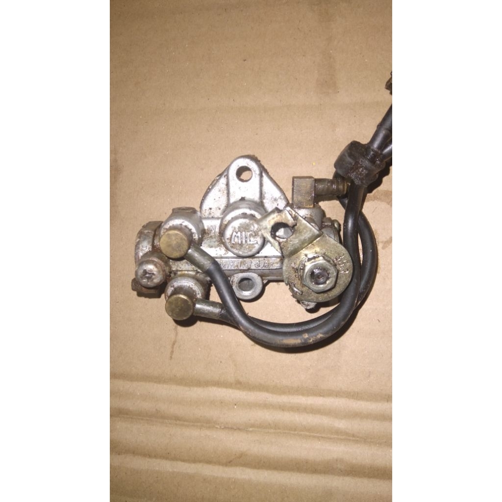 pompa oli / olipump suzuki fr80 fr70