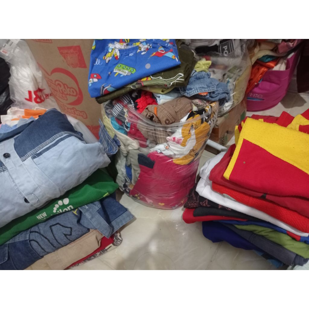 DONASI HIBAH SEDEKAH GRATIS MINUS BAJU ANAK preloved cowok unisex 0-5 tahun kondisi seadanya (sesuai