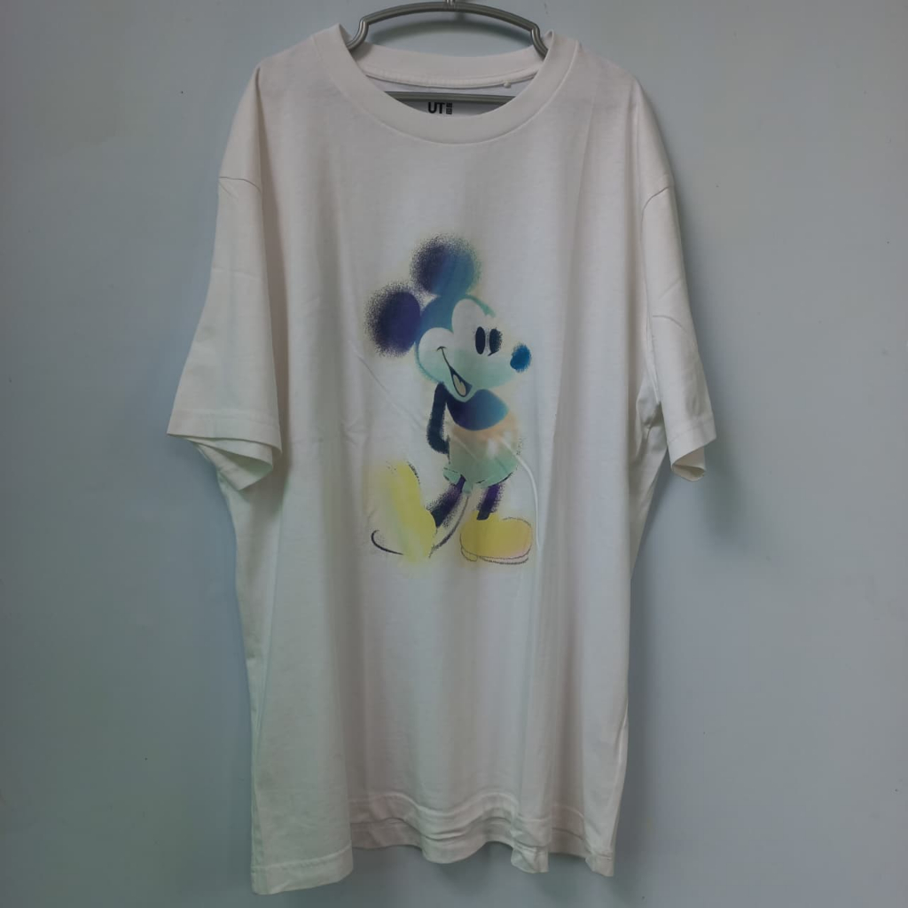Uniqlo X Disney Mickey Mouse UT Original Preloved Kaos T-Shirt