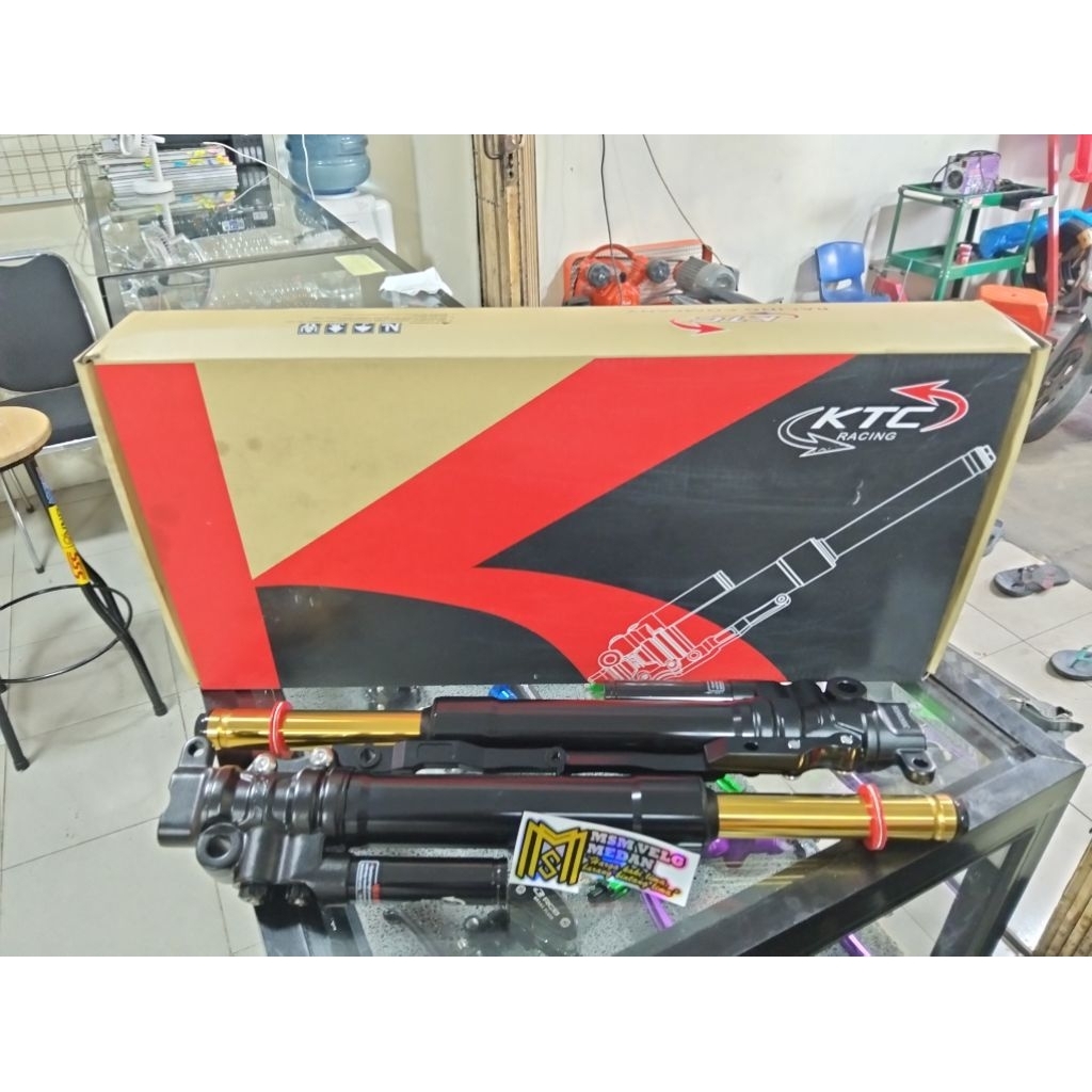KTC Shock Depan KTC Vario Matrix 440mm SHOCKBREAKER