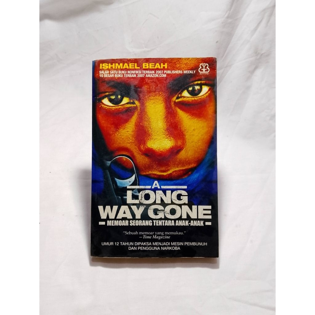 NOVEL A LONG WAY GONE