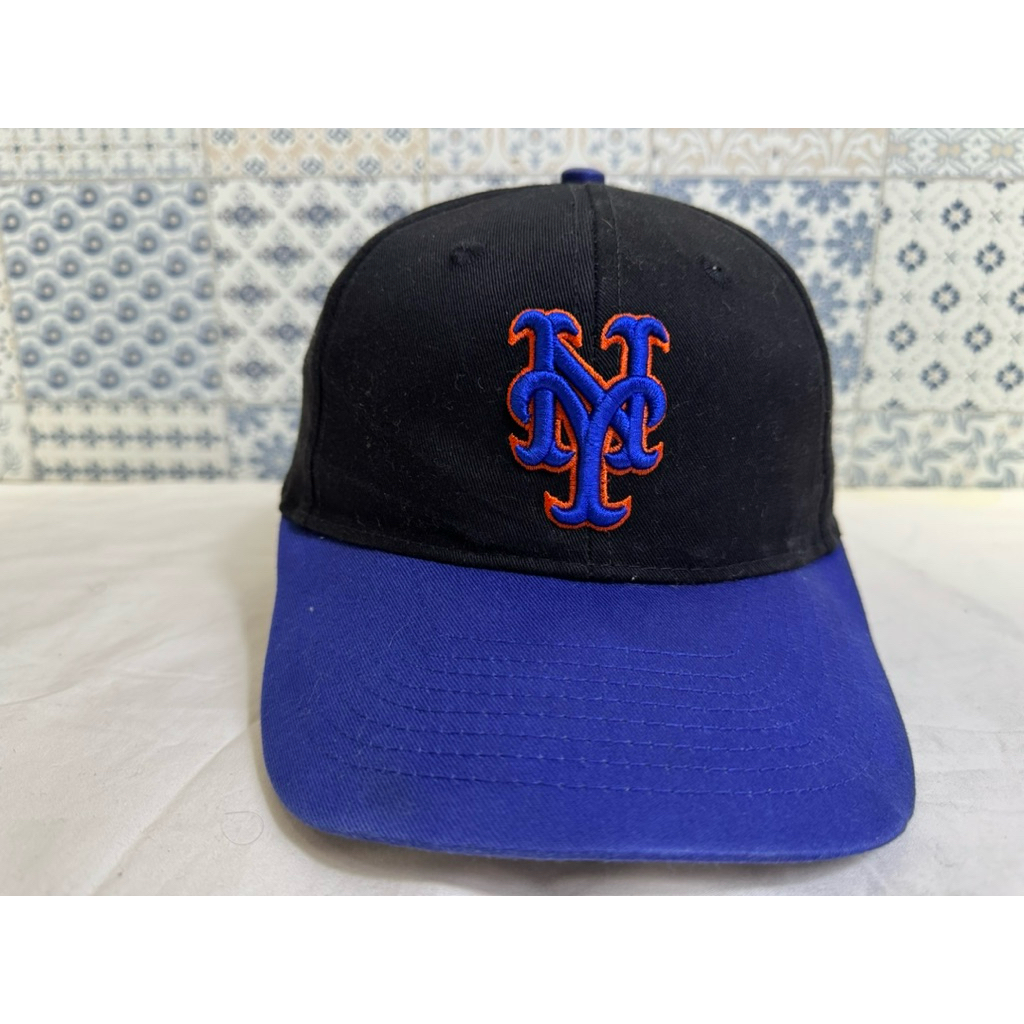Topi Second Brand Branded New York YANKEES X BWM X Verizon Global Vintage Two tone