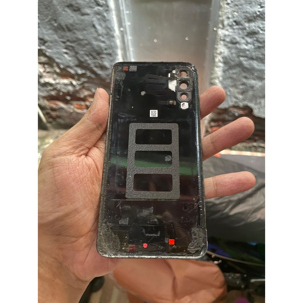 backdoor Huawei P20 pro minus apa adanya