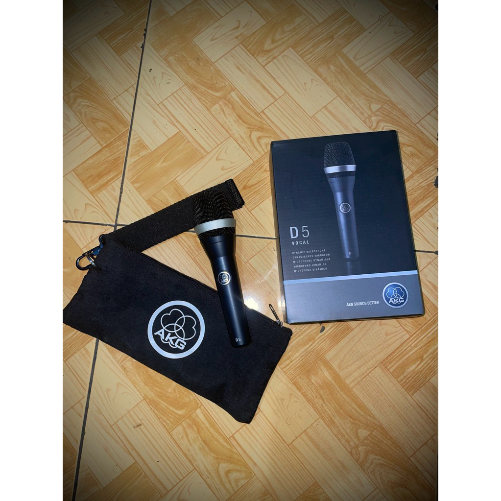 MIC AKG D5