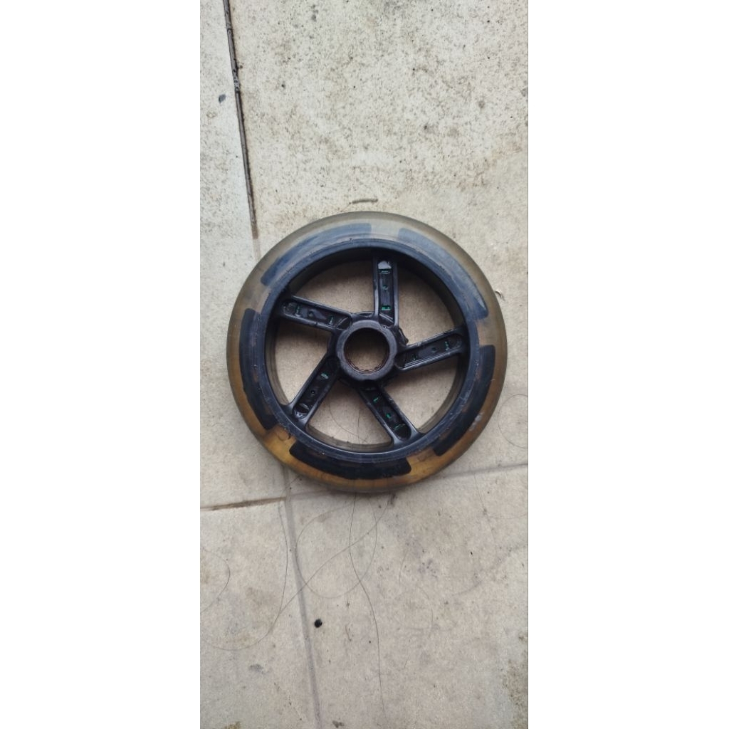 ban depan/roda depan skuter injak bekas