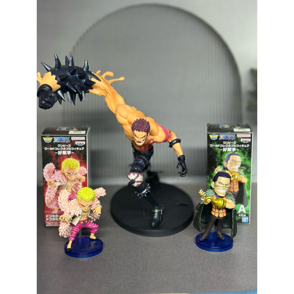 Figure WCF One Piece Set